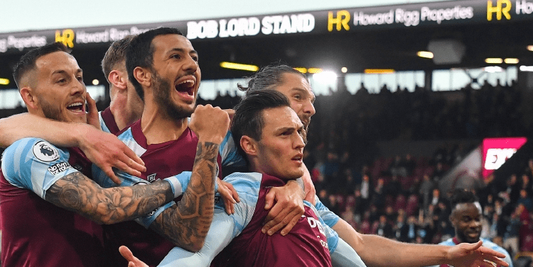 罗马诺：巴萨全力支持阿劳霍，目前没考虑引进新中卫（罗马诺：巴萨力挺阿劳霍，暂不考虑引进中卫）