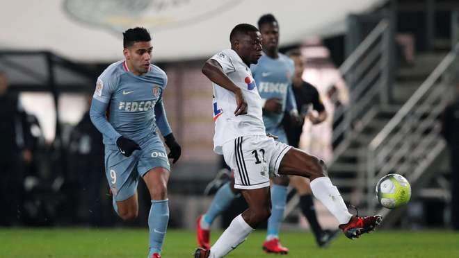 0-1！欧冠头号伪强队现形：第88分钟被点球绝杀！连续输给5大豪门（0-1！欧冠伪强队原形毕露：第88分钟遭点球绝杀，连续不敌五大豪门）