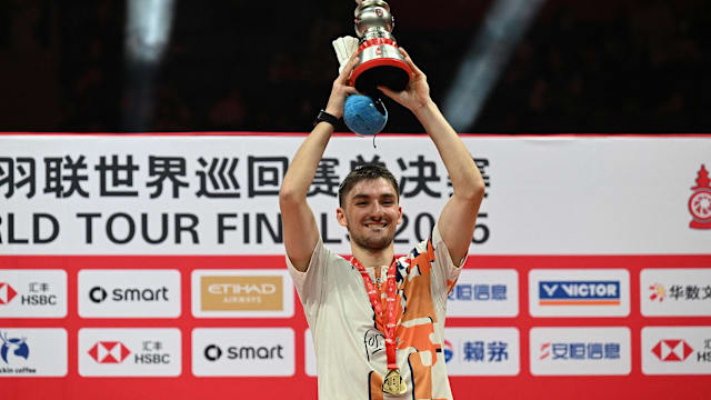 普里查德和沃尔什第二节得分均上双，上半场合砍28分9板6助（普里查德、沃尔什次节同上双，半场合砍28分9板6助）