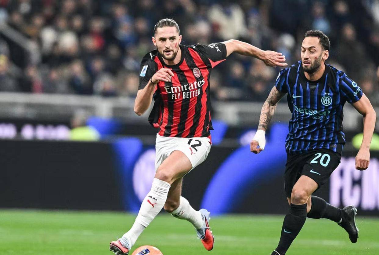 天空体育：利雅得胜利尝试签下B费失败（天空体育：利雅得胜利求购B费告吹）