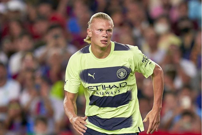 五大联赛年薪排名：哈兰德3170万欧居首，姆巴佩3130万欧第二（五大联赛球员年薪榜：哈兰德以3170万欧称王，姆巴佩以3130万欧居次）