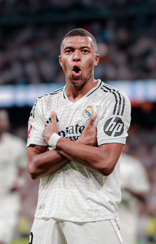 CBA：浙江男篮客场2-1力克辽宁（CBA 浙江男篮客战辽宁以总比分2-1取胜）